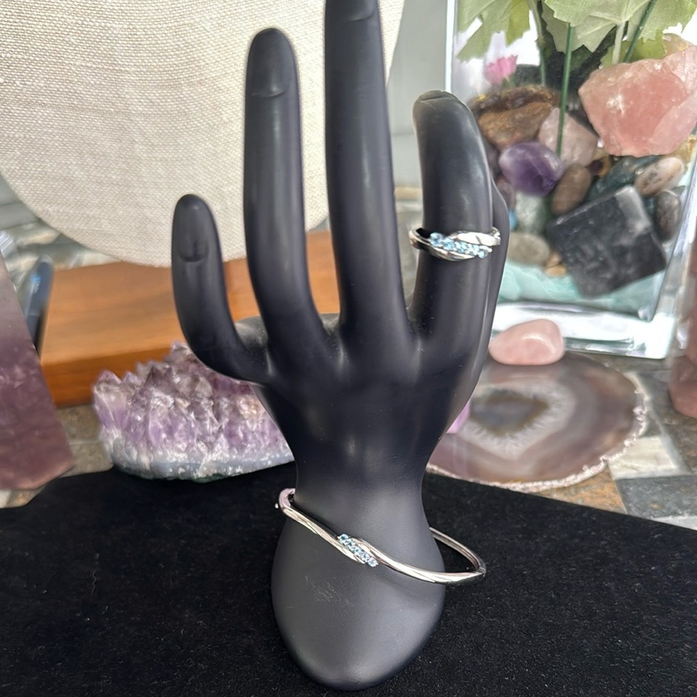 HN HENG NGAI STERLING SILVER BLUE TOPAZ Blue Women's Jewelry Set. Ring bracelet